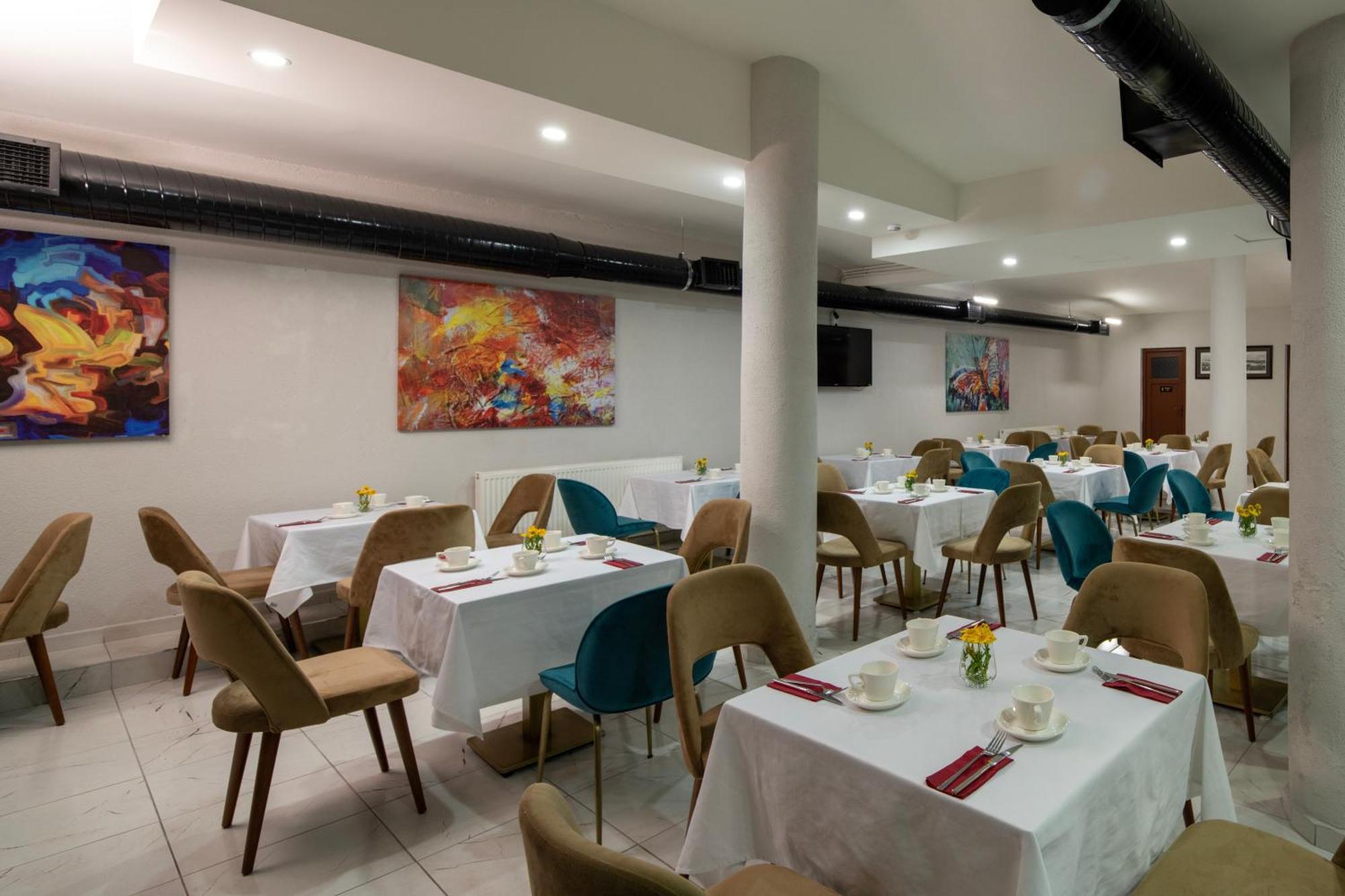 Istanbul Efes Hotel מראה חיצוני תמונה
